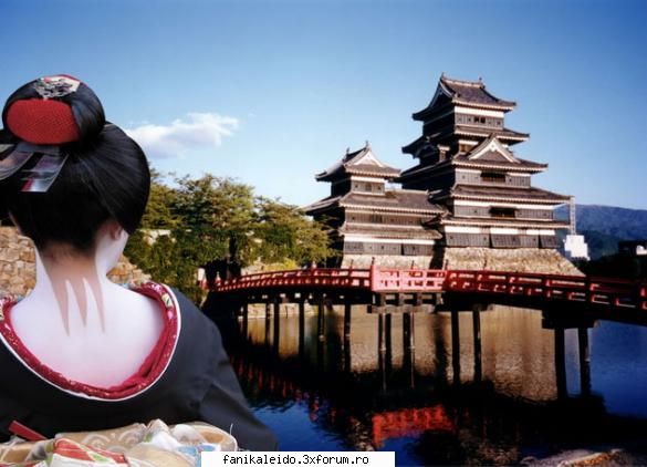 Tara soarelui rasare - gheisa langa o casa in stil arhitectual japonez - *~*Japonia*~*